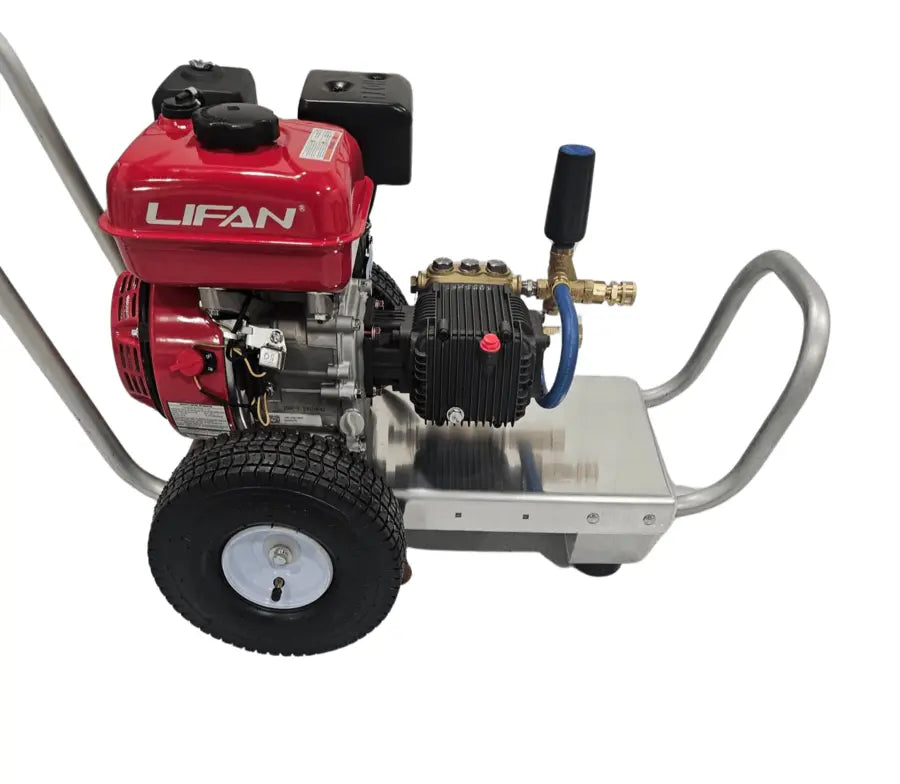 PRESSURE WASHER LIFAN 6.5HP/2.5GPM @2500PSI ON WHEELED CART