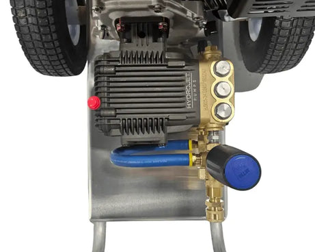 PRESSURE WASHER LIFAN 6.5HP/2.5GPM @2500PSI ON WHEELED CART